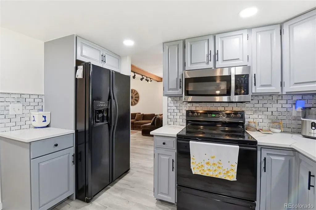 11039 E Colorado Drive Aurora CO 80012