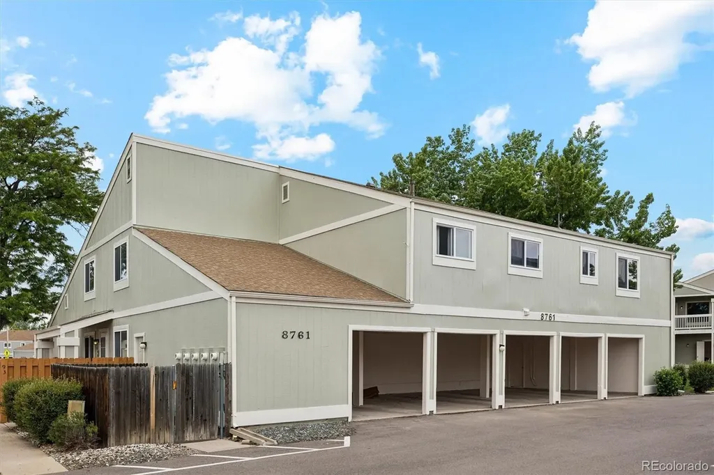 8761 Pierce Way Arvada CO 80003