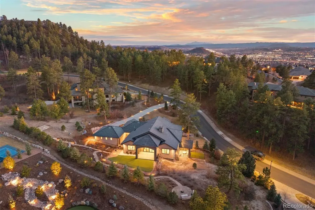 2164 Avenida Del Sol Castle Rock CO 80104
