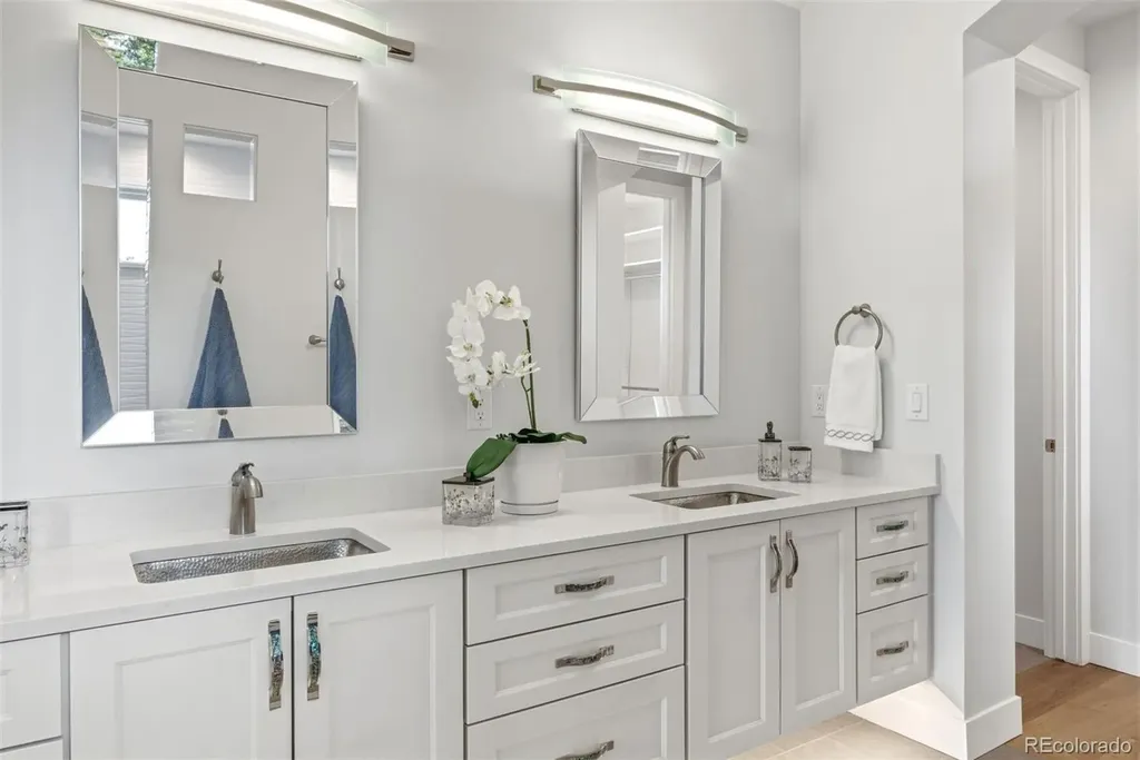 2164 Avenida Del Sol Castle Rock CO 80104