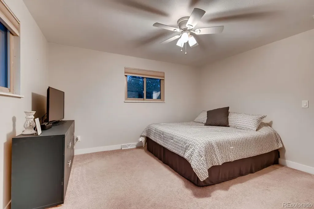 5102 W Fremont Drive Littleton CO 80128