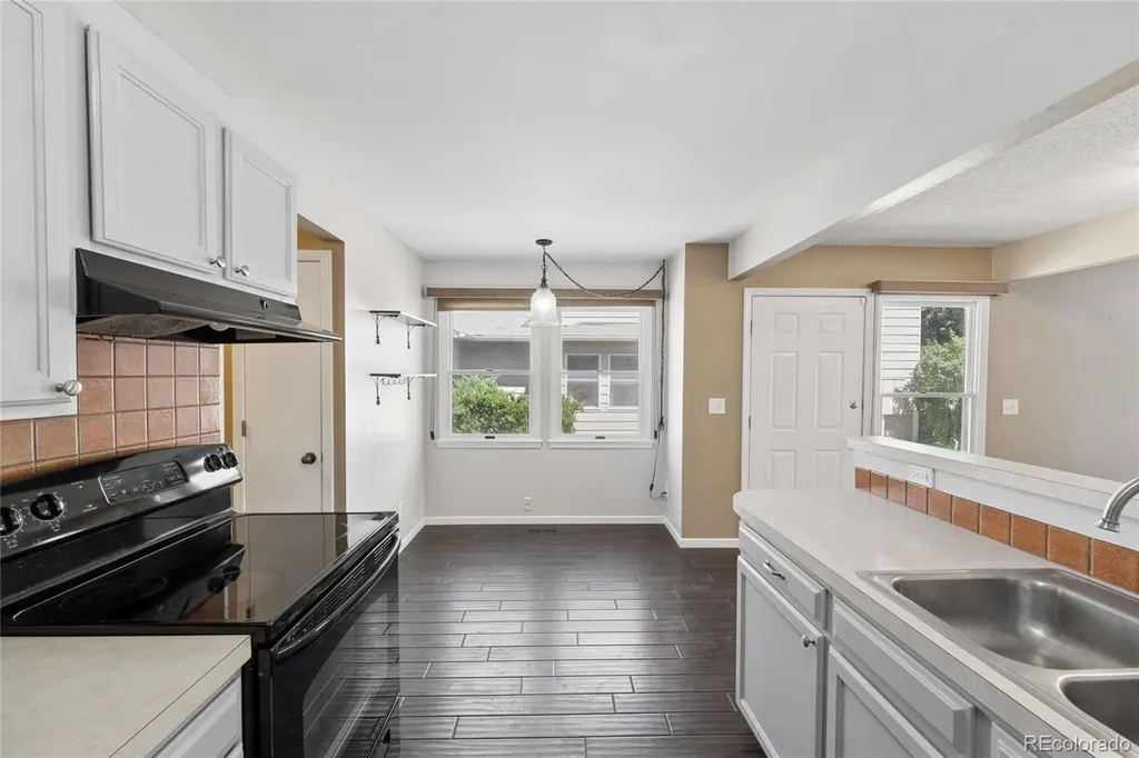 123 E 42nd Street Loveland CO 80538