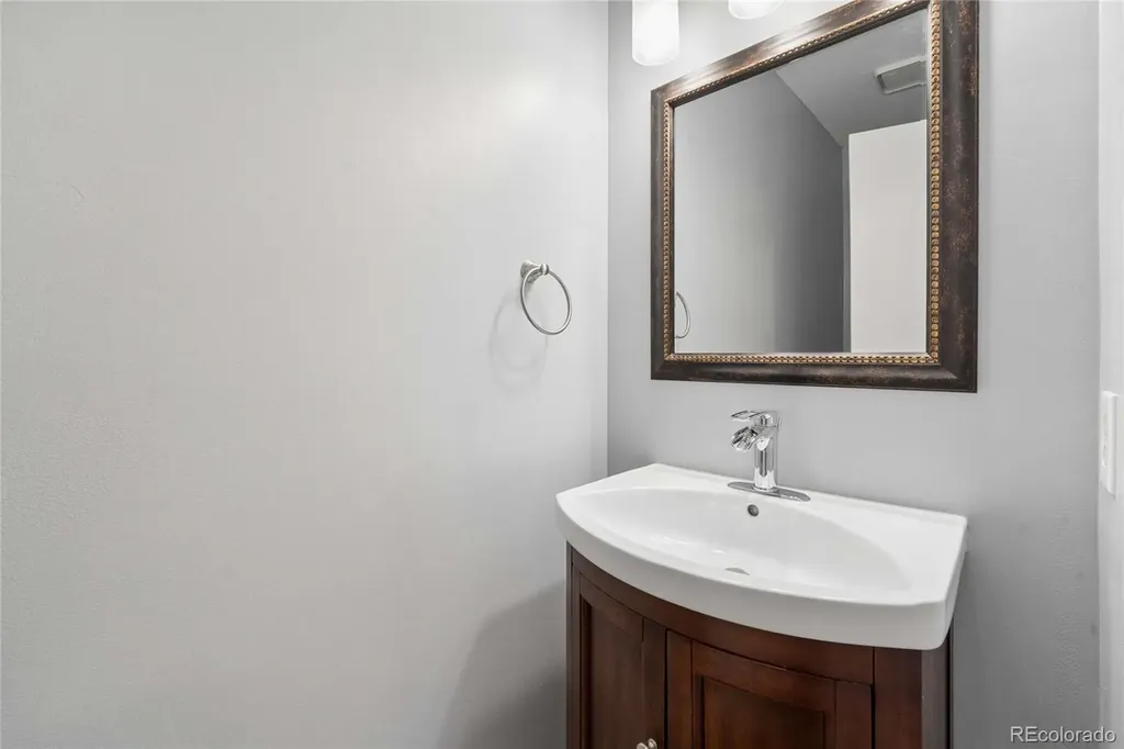 123 E 42nd Street Loveland CO 80538