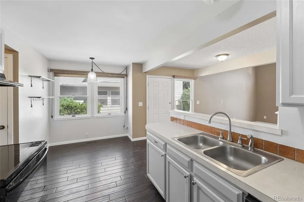 123 E 42nd Street Loveland CO 80538
