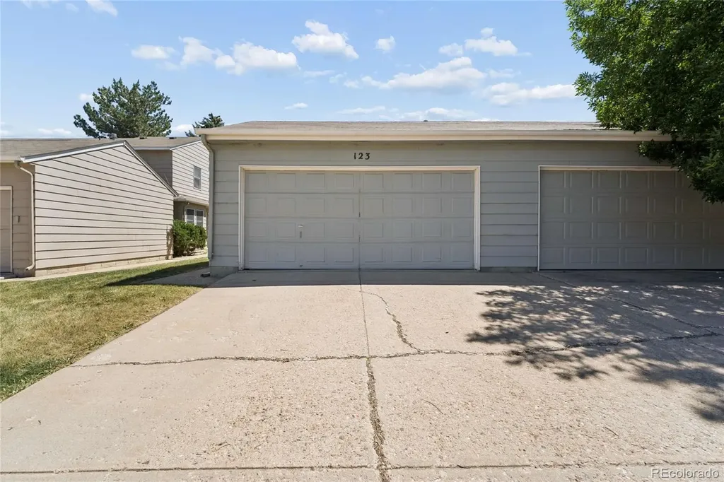 123 E 42nd Street Loveland CO 80538