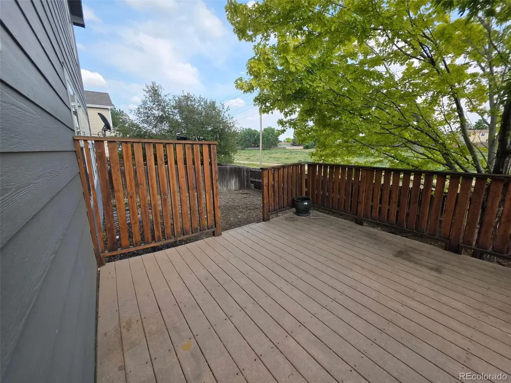16556 E Phillips Lane Englewood CO 80112