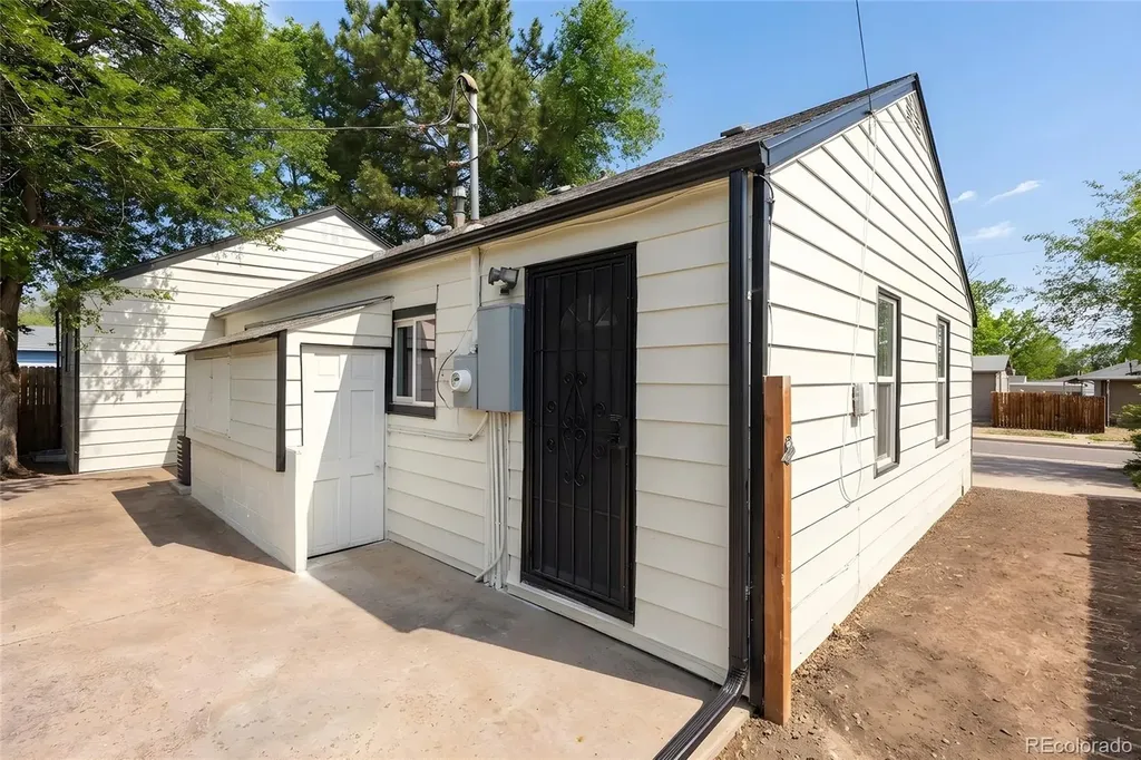 3460 W Evans Avenue Denver CO 80219