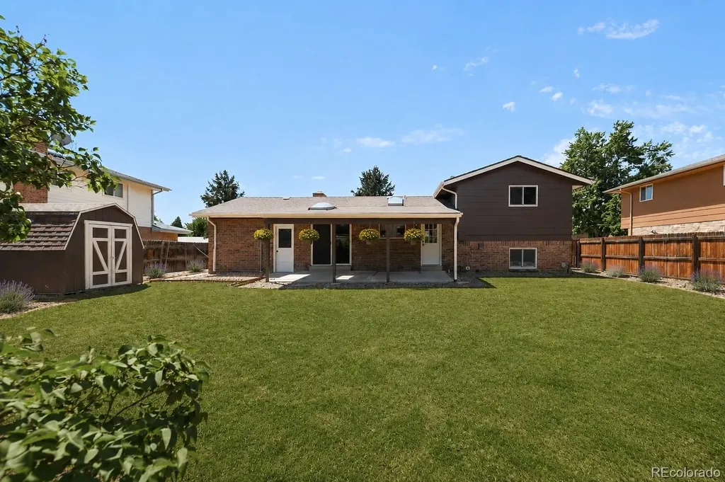 11831 W 70th Place Arvada CO 80004