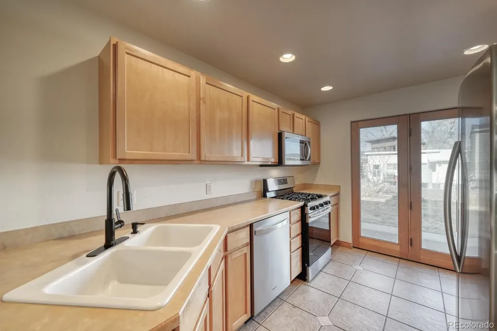 138 N M Street Salida CO 81201