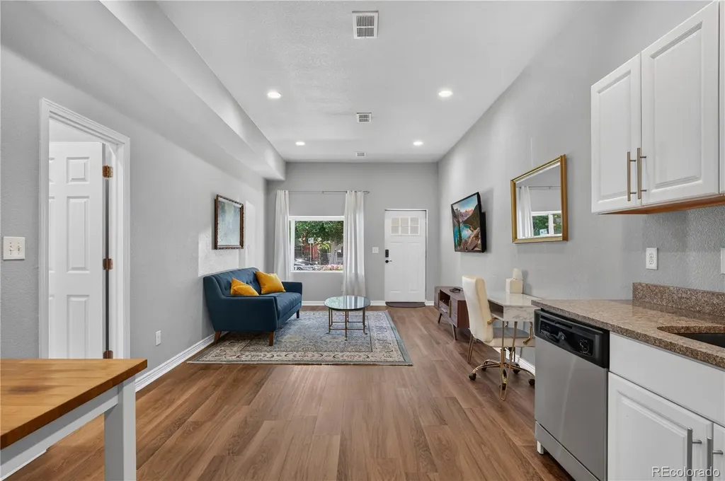 3817 N Franklin Street Denver CO 80205