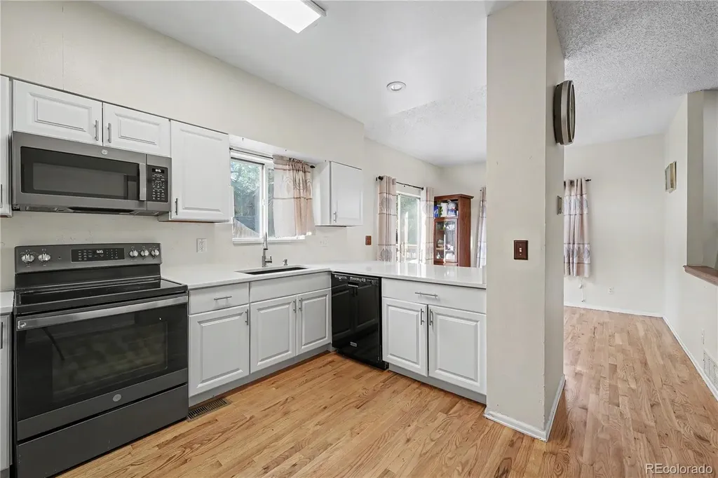 3843 W Temple Place Denver CO 80236