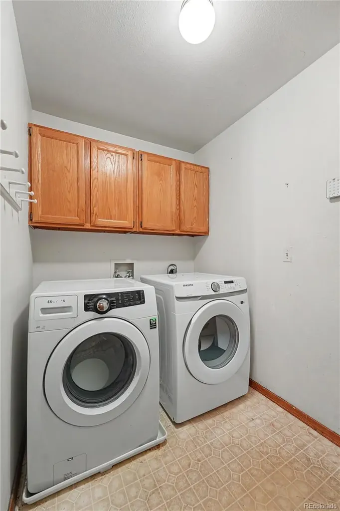 3843 W Temple Place Denver CO 80236