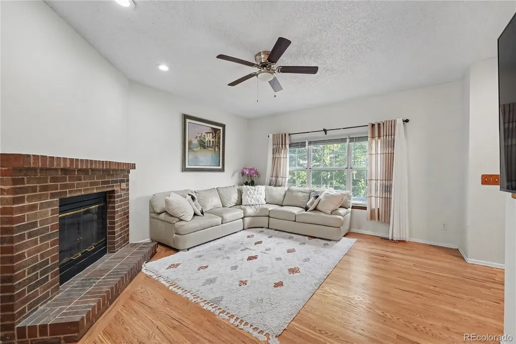 3843 W Temple Place Denver CO 80236