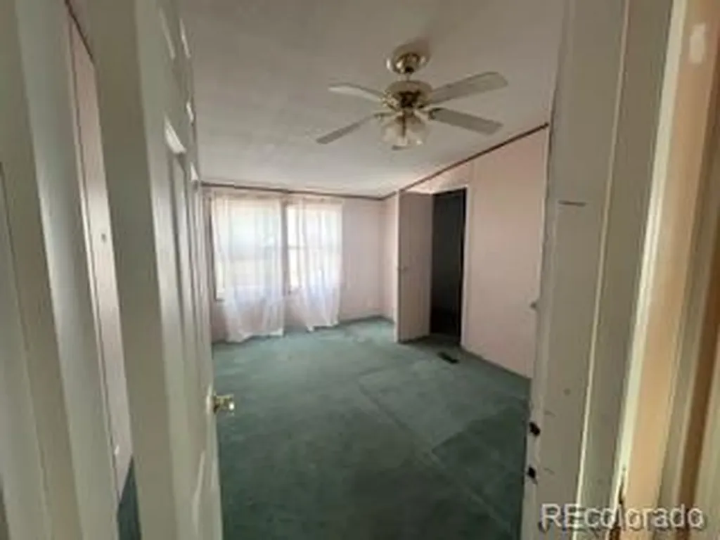 1033 S Saddlerock Drive Pueblo CO 81007