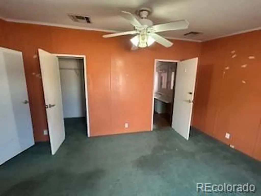 1033 S Saddlerock Drive Pueblo CO 81007