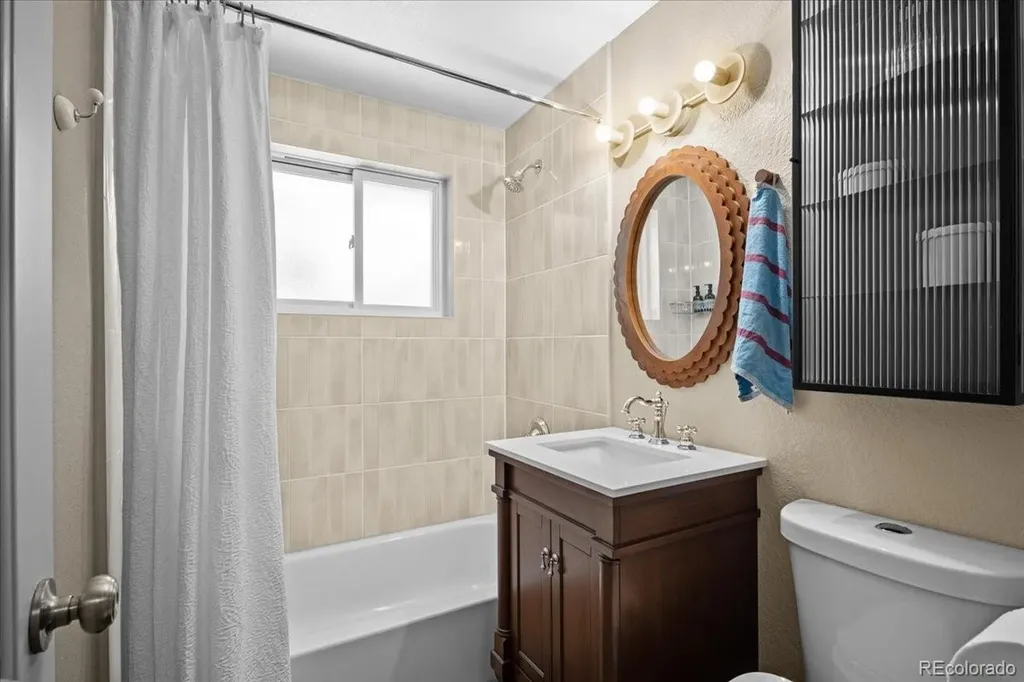 4751 W 66th Avenue Arvada CO 80003