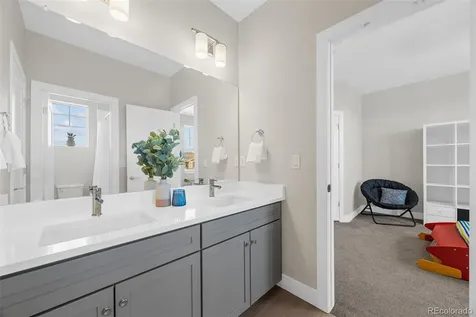 7184 S Shady Grove Court Aurora CO 80016
