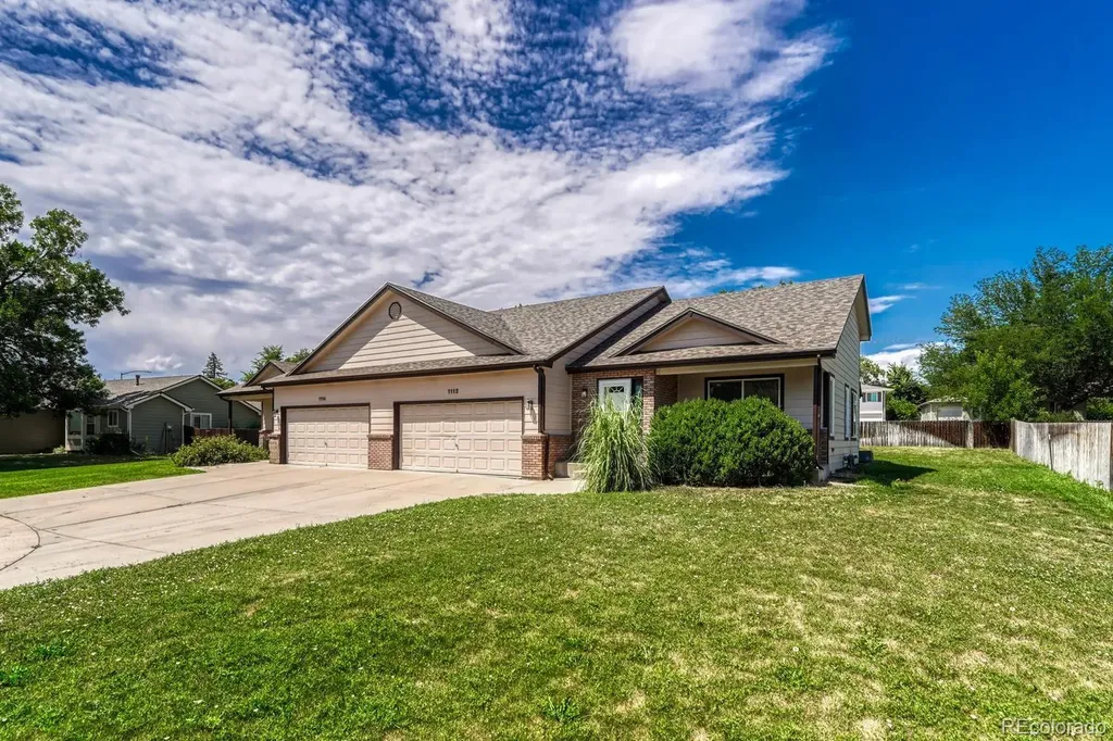 1112 Country Acres Court Johnstown CO 80534