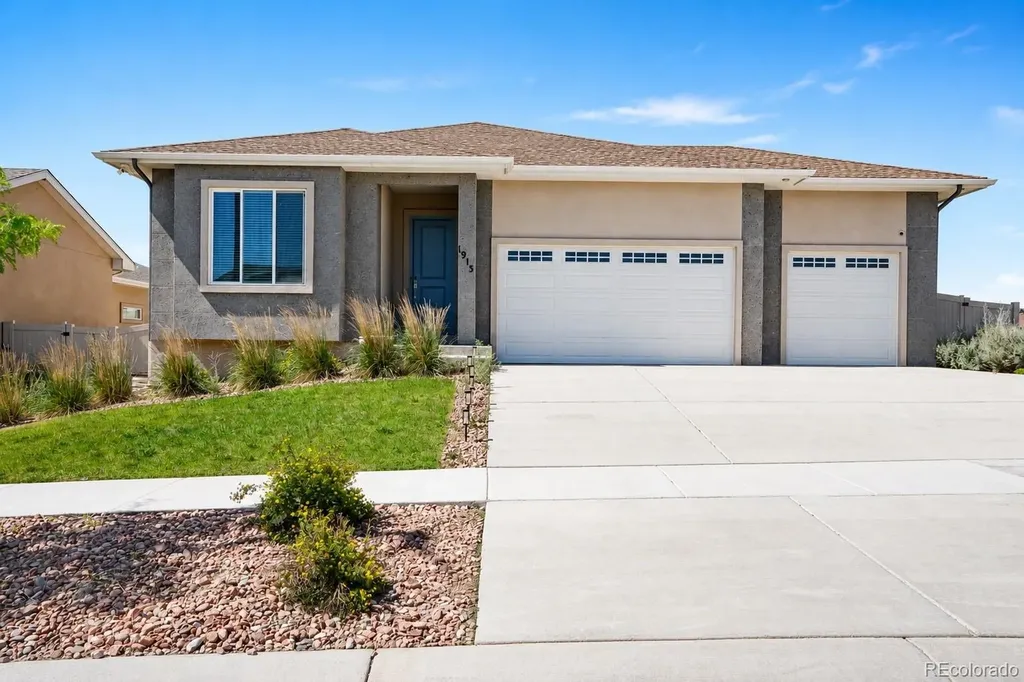1913 Cuchara Drive Pueblo CO 81001