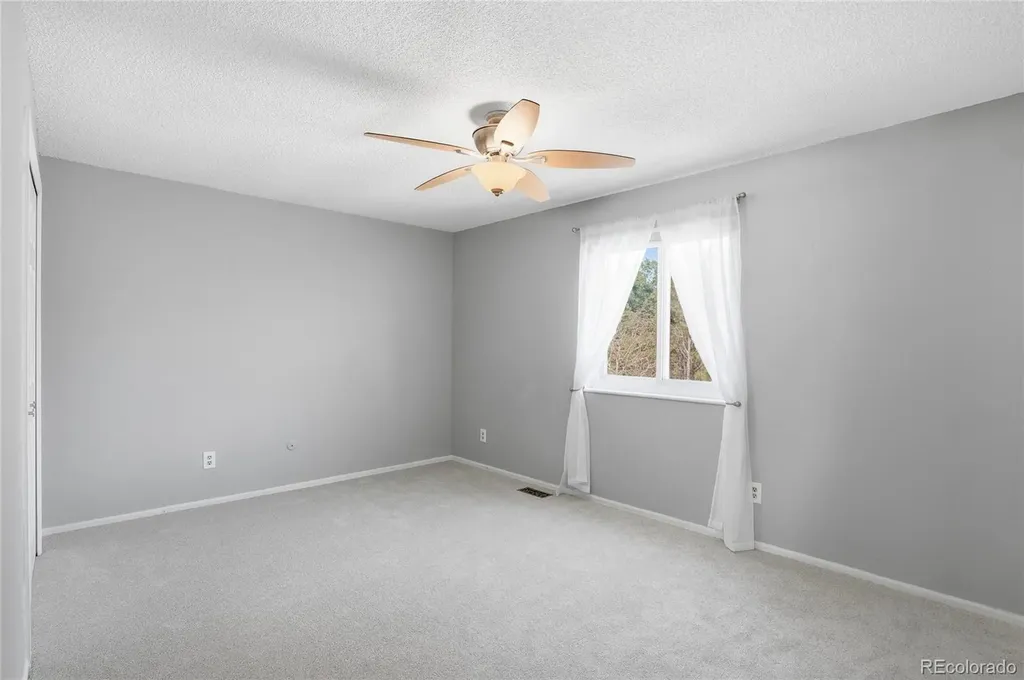 6740 Devinney Street Arvada CO 80004