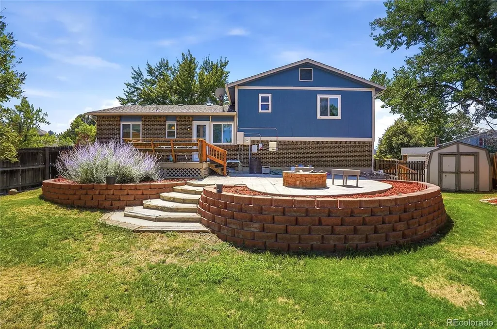 6740 Devinney Street Arvada CO 80004