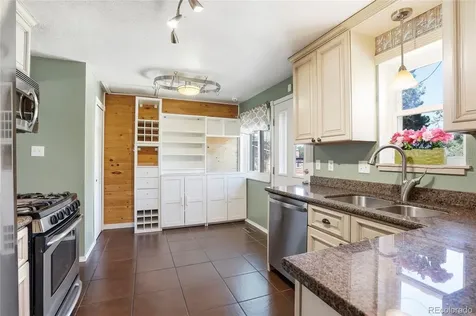 6740 Devinney Street Arvada CO 80004