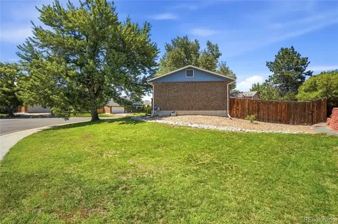 6740 Devinney Street Arvada CO 80004