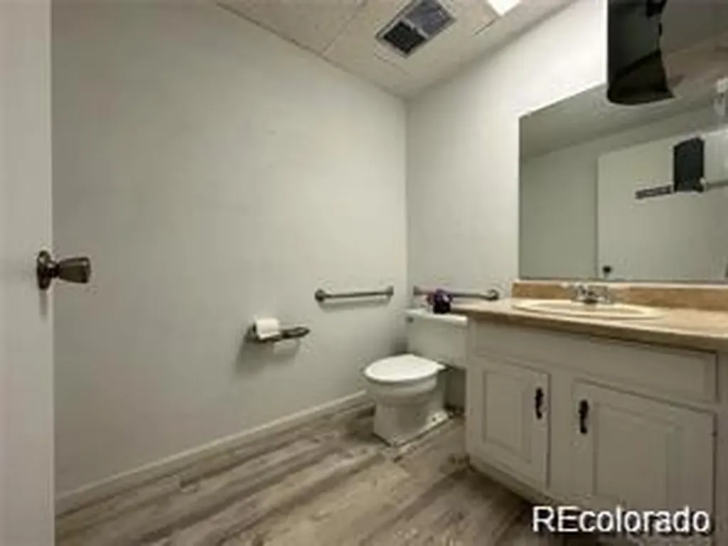 8751 E Hampden Avenue Denver CO 80231