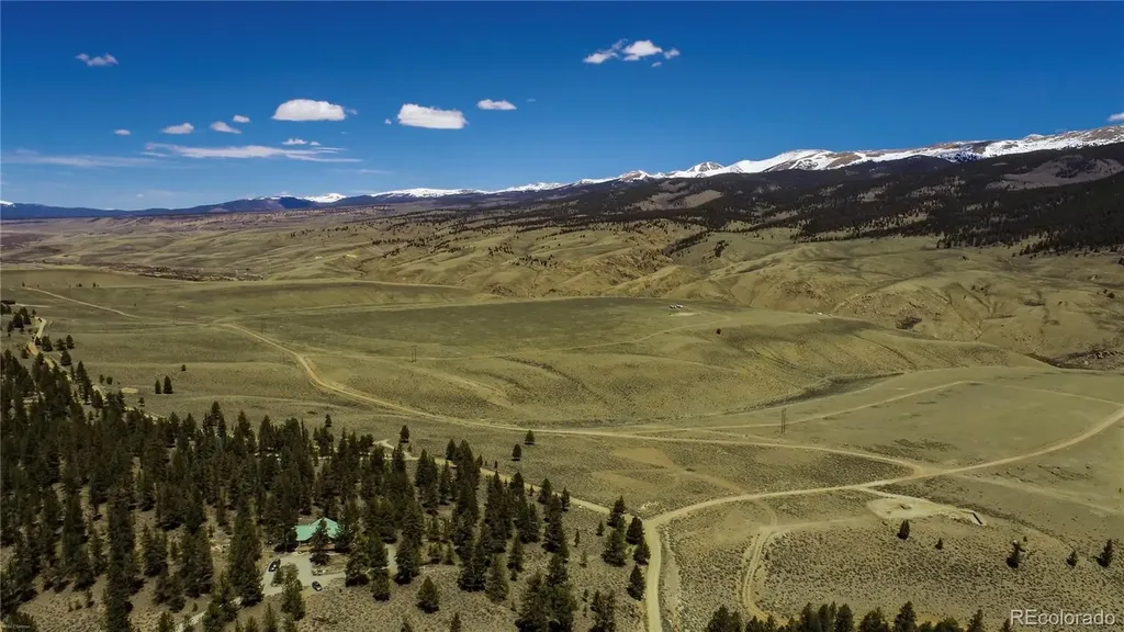 1111 George Safken Road Twin Lakes CO 81251