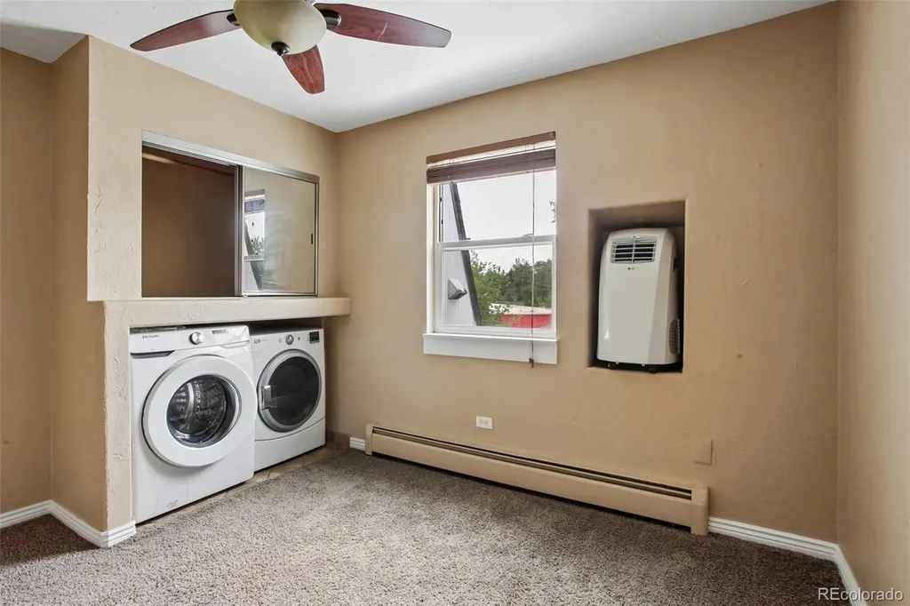 2190 S Holly Street Denver CO 80222