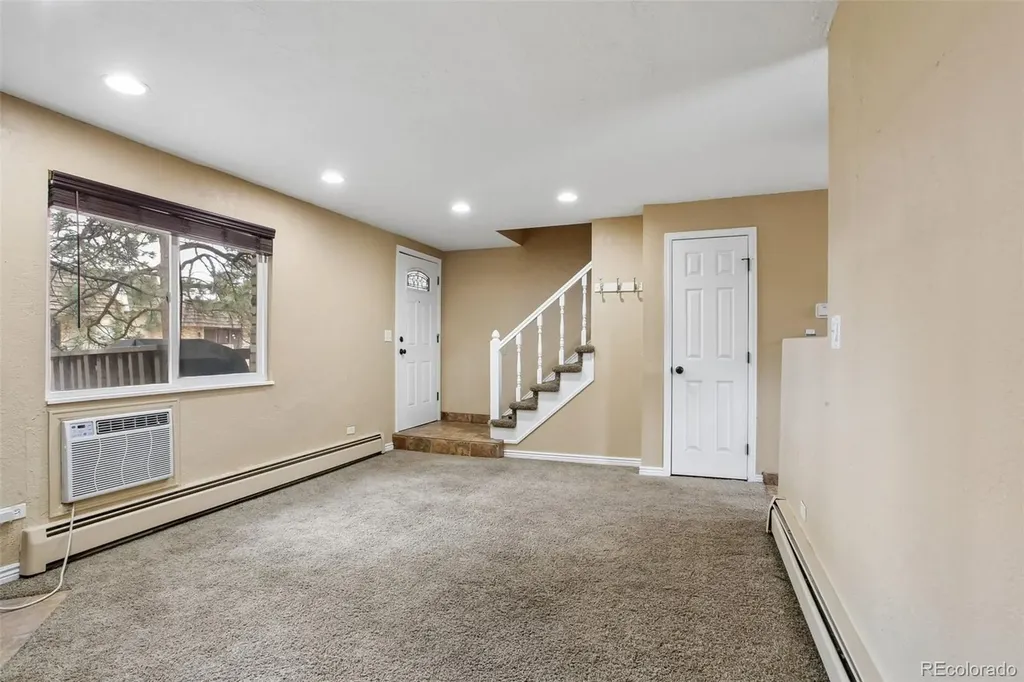2190 S Holly Street Denver CO 80222