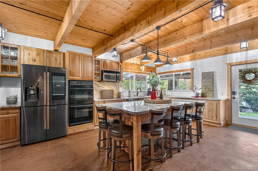 4664 County Road 311 New Castle CO 81647