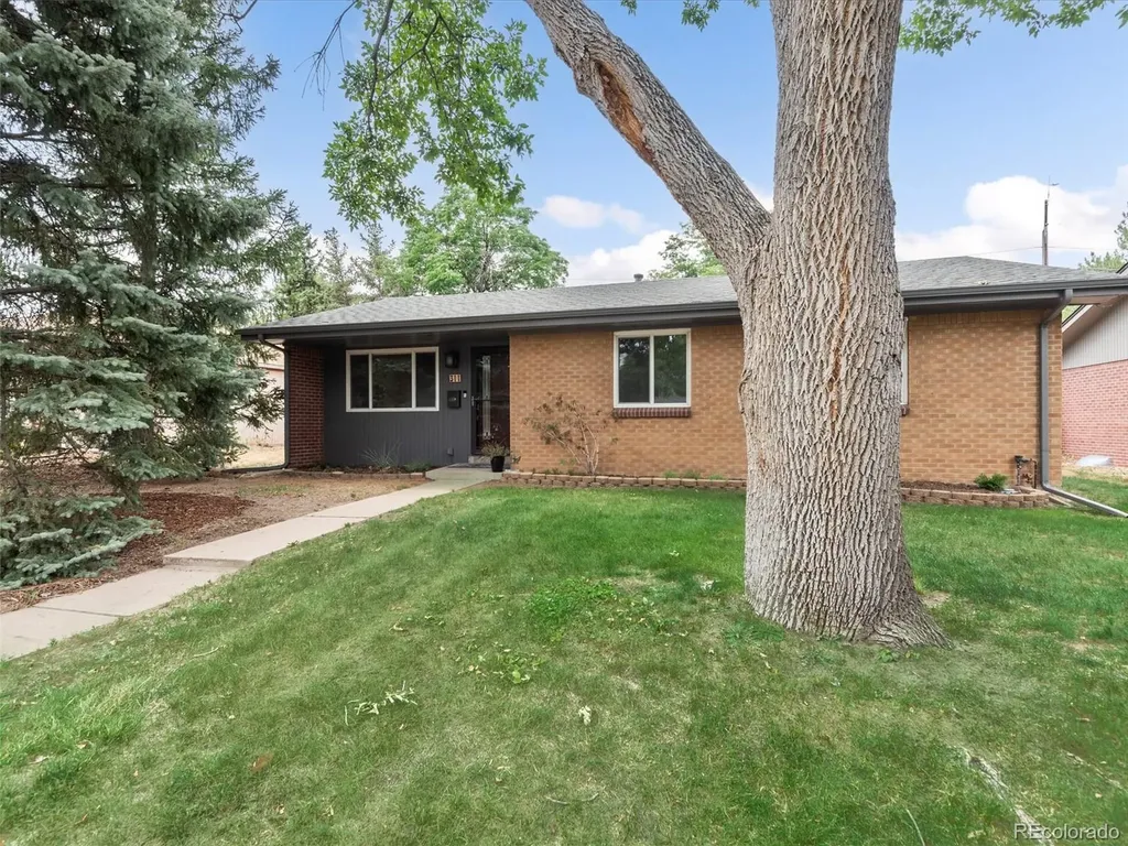 311 S Jasmine Street Denver CO 80224