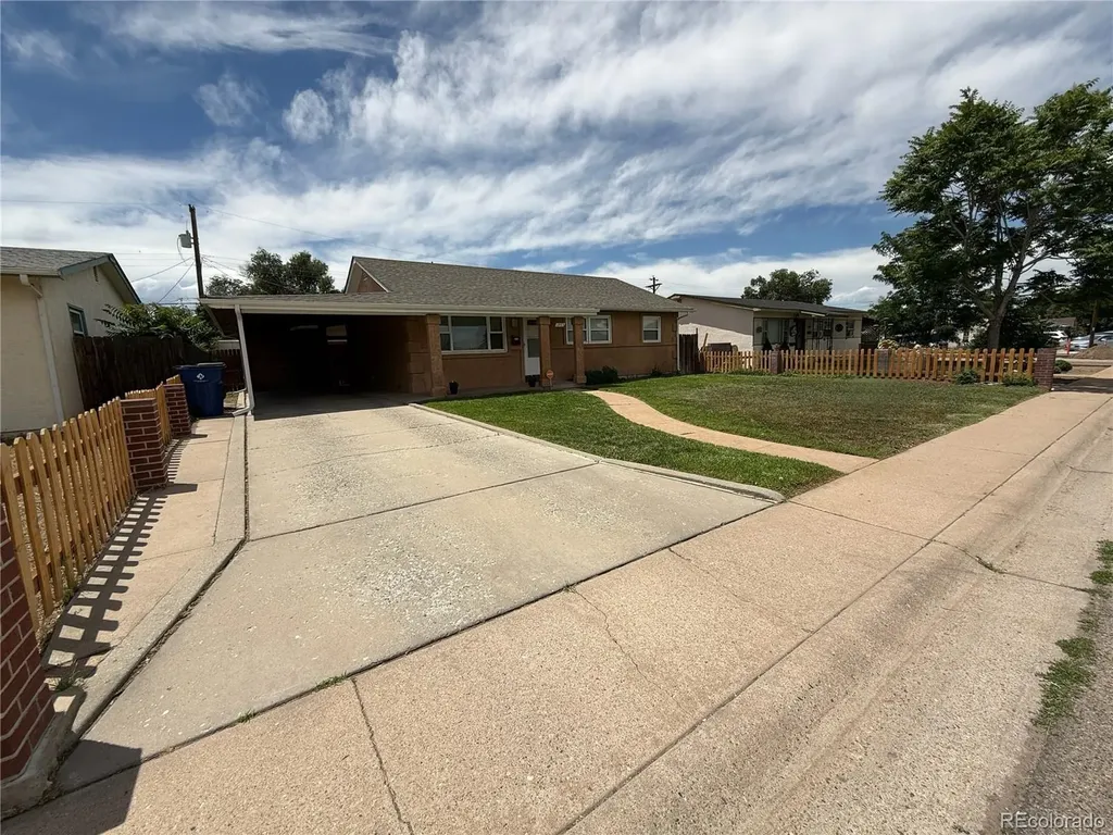 1803 Brimmer Street Pueblo CO 81005