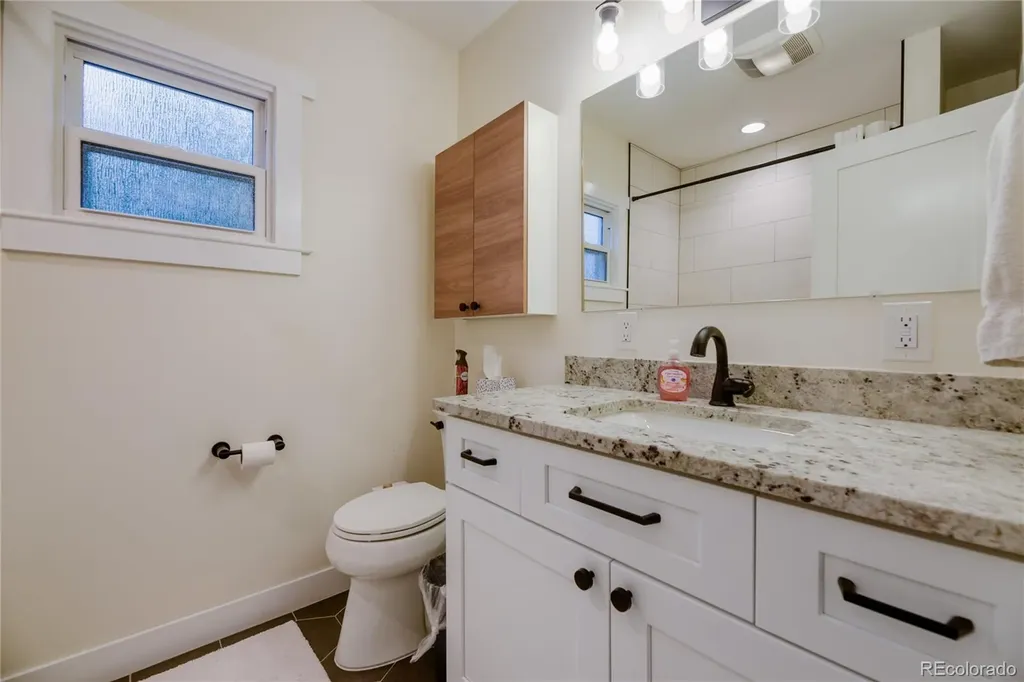 1280 W Oxford Avenue Englewood CO 80110