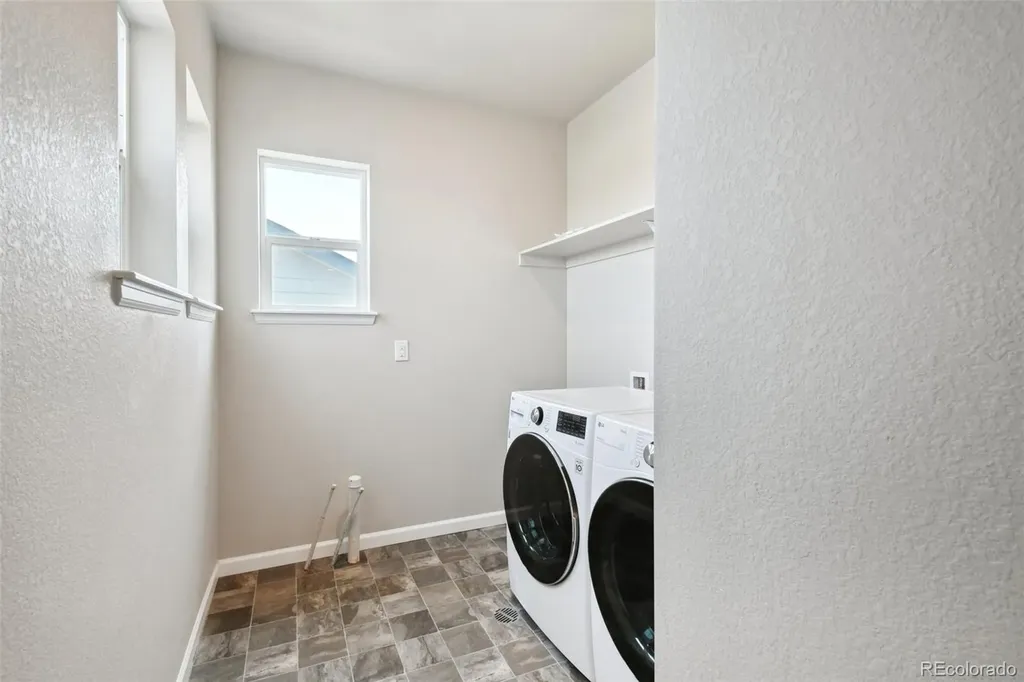 248 Hampshire Lane Castle Pines CO 80108
