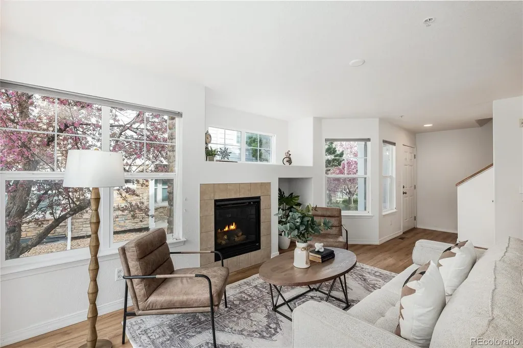 23501 Alamo Place Aurora CO 80016