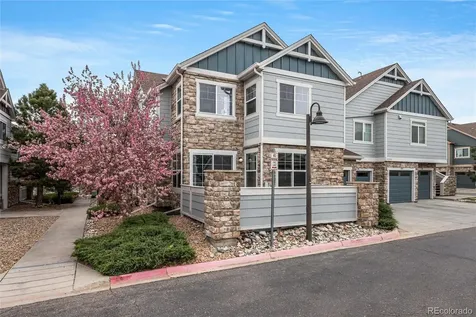 23501 Alamo Place Aurora CO 80016