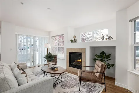 23501 Alamo Place Aurora CO 80016