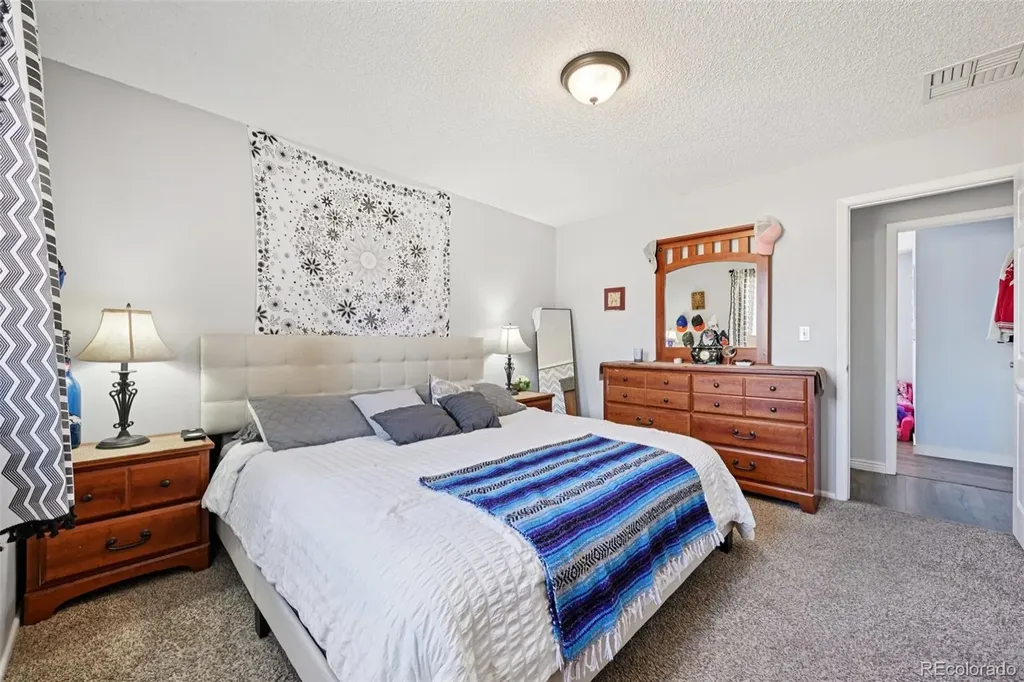 7155 S Dover Court Littleton CO 80128