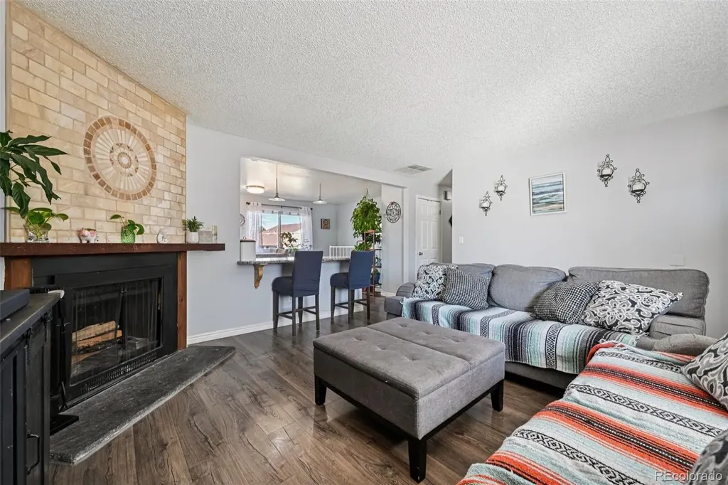 7155 S Dover Court Littleton CO 80128