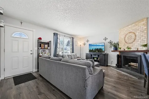 7155 S Dover Court Littleton CO 80128