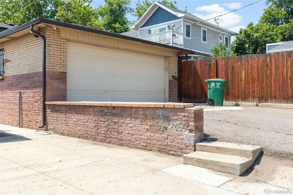 2480 Yates Street Denver CO 80212