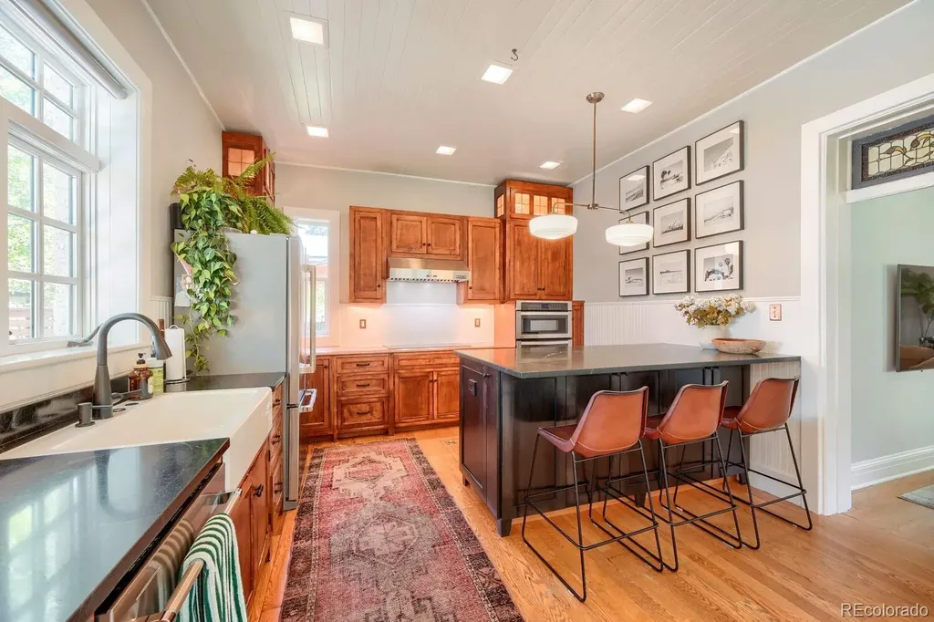 1617 S Pennsylvania Street Denver CO 80210