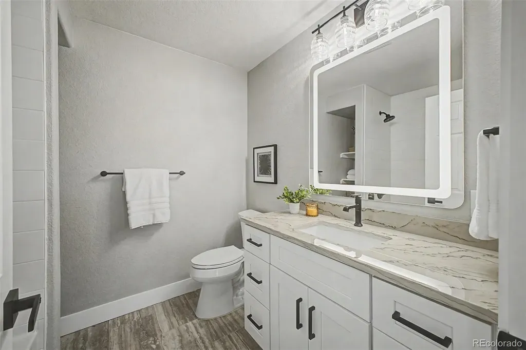3081 S Ash Street Denver CO 80222