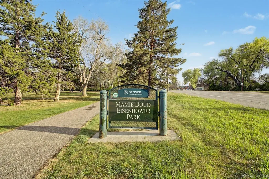 3081 S Ash Street Denver CO 80222