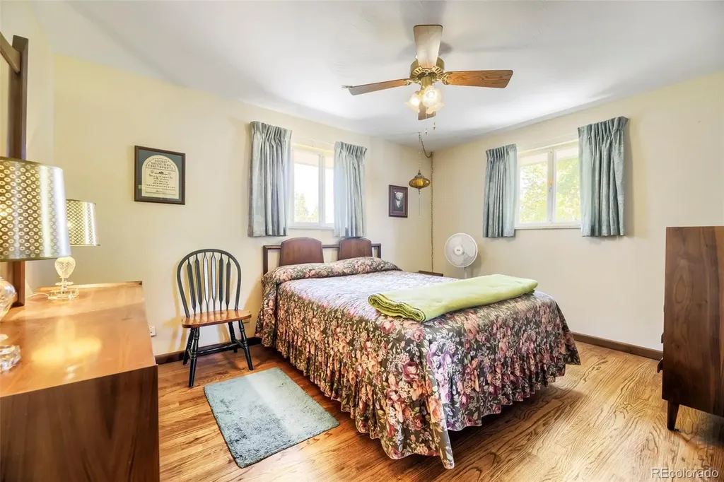 8653 W Hawaii Drive Lakewood CO 80232