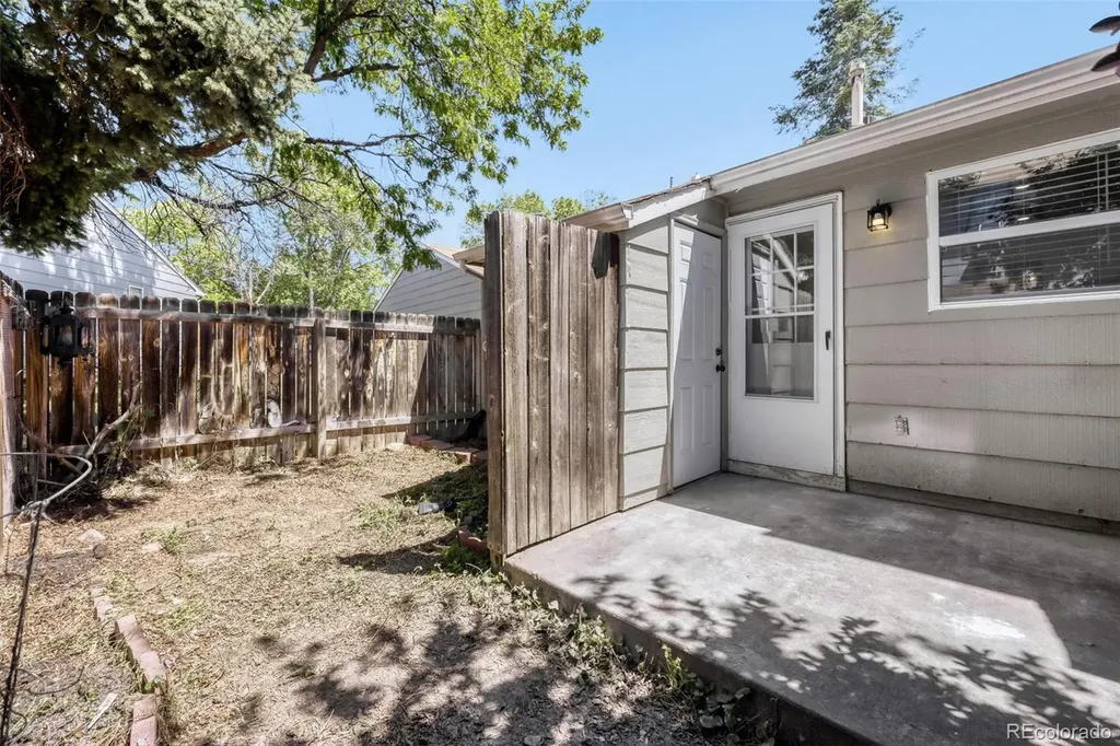 8248 Washington Street Denver CO 80229