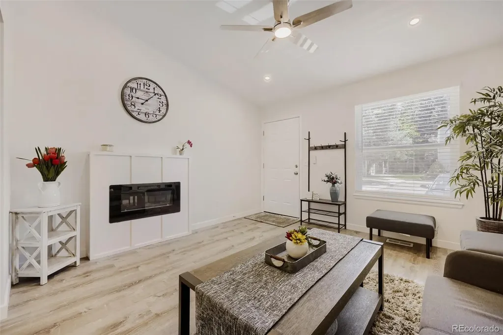8248 Washington Street Denver CO 80229