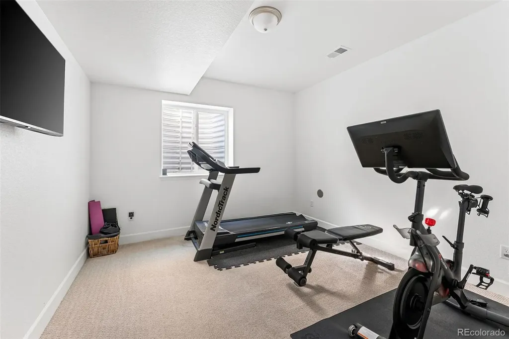 7281 S Vandriver Way Aurora CO 80016